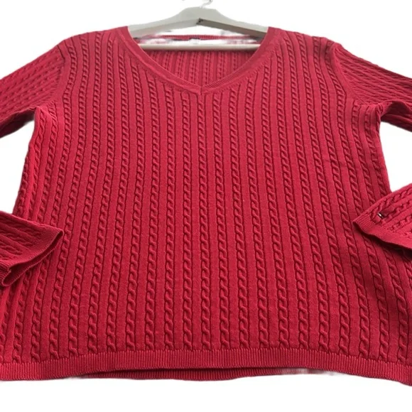 Tommy Hilfiger | Cotton Cable Ivy V-Neck Long Sleeve Knit Sweater Scarlet (M) - Picture 5 of 11